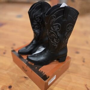 Elegant Black Floral Women's Heeled Boots